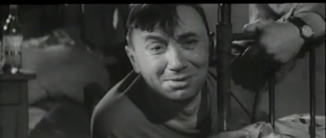 кадр из фильма Генерал и маргаритки